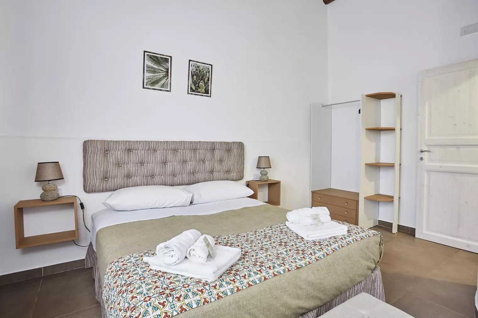 Casale Sammartano Apartments Ummari Exterior photo